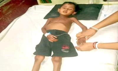 উলিপুরের ছোট শিশু কৃষ্ণ বাবু ব্লাড ক্যান্সারে আক্রান্ত