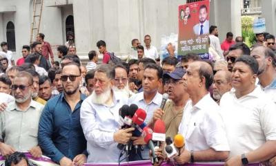 উপদেষ্টা আসিফ মাহমুদের পদত্যাগ দাবি
