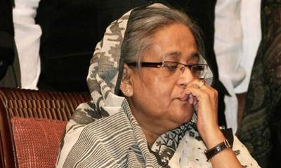 শেখ হাসিনাকে ট্রাইব্যুনালে হাজির হতে বিজ্ঞপ্তি প্রকাশের নির্দেশ
