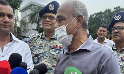 পুলিশের কাছে রাইফেল থাকলেও থাকবে না মারণাস্ত্র