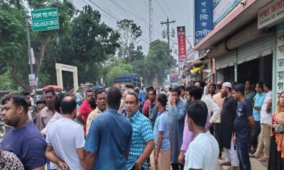 লালপুরে চিকিৎসকের অবহেলায় নবজাতকের মৃত্যুর অভিযোগ