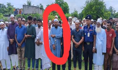 গাংনীতে মায়ের দাফনে অংশ নিতে প্যারোলে মুক্ত চেয়ারম্যান পাশা