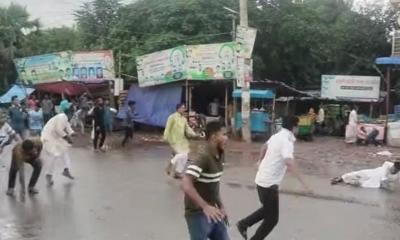 উপদেষ্টা আসিফ অনুসারীদের সঙ্গে বিএনপি সমর্থকদের সংঘর্ষ