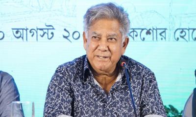‘পুলিশের গঠন পদ্ধতি না বদলালে রাজনৈতিক হস্তক্ষেপ চলতেই থাকবে’