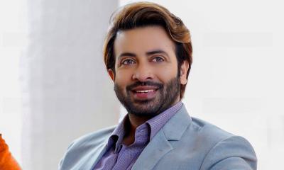জাতির শ্রেষ্ঠ সন্তানেরা সবসময় রাজনীতির ঊর্ধ্বেই থাকুক: শাকিব খান