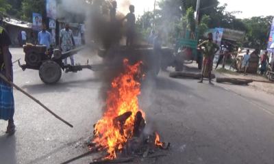 বাগেরহাটে চারটি সংসদীয় আসনের সীমানা বহালের দাবিতে হরতাল