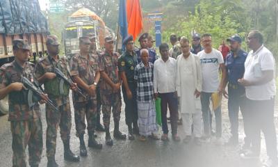 চাঁপাইনবাবগঞ্জ জেলা কারাগার থেকে একজন ভারতীয় ফেরত