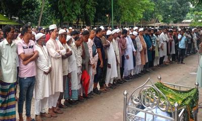 নর্থ মেসিডোনিয়ায় নিহত প্রবাসী রাজিবের জানাজায় মানুষের ঢল
