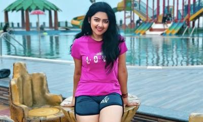 ত্বকে উজ্জ্বলতা দেবে যে ৪ খাবার