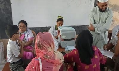 খুলনায় চলছে টাইফয়েড প্রতিরোধী টিকাদান কর্মসূচি