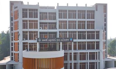 আসামির বক্তব্য ভাইরাল, ৪ সদস্যকে পুলিশ লাইনে সংযুক্ত