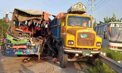 সড়ক দুর্ঘটনায় এক মাসে প্রাণ হারাল ৪৪১ জন