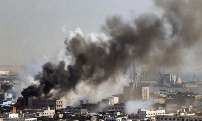 ইয়েমেনি বন্দরে সৌদির নেতৃত্বে বিমান হামলা