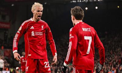 নিউক্যাসলকে উড়িয়ে সেরা পাঁচে লিভারপুল