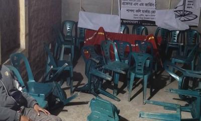 সিংড়ায় এনসিপির নির্বাচনী ক্যাম্প ভাঙচুর