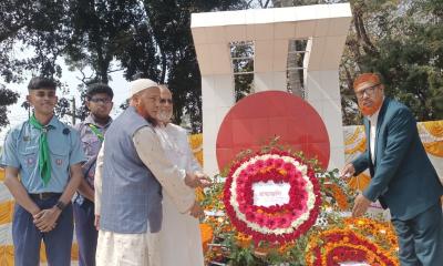 ঝিকরগাছায় শহীদ দিবস উপলক্ষে আলোচনা পুরস্কার বিতরণ