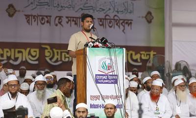 অধ্যাপক ইউনূস আমরা আপনাকে ক্ষমতায় বসিয়েছি: হাসনাত