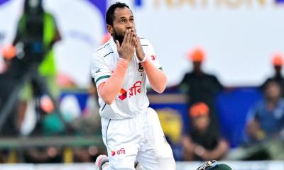 মুশফিক-শান্তর সেঞ্চুরিতে দিন শেষ করলো বাংলাদেশ