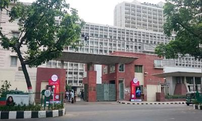 সচিবালয়ে সাংবাদিক প্রবেশ নিয়ে জটিলতা কাটছে
