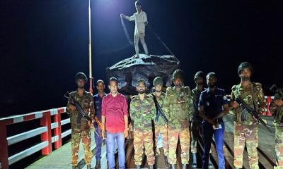 পিরোজপুরে সাত লাখ টাকার সরকারি চালসহ আটক ২