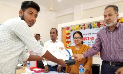 সোনাতলায় কৃতি শিক্ষার্থীদের সংবর্ধনা