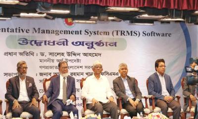 ফেব্রুয়ারির পর চলে যেতে হবে: অর্থ উপদেষ্টা