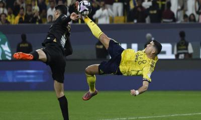 সাত বছর পেছনে ফেরাল রোনালদোর বাইসাইকেল কিক গোল