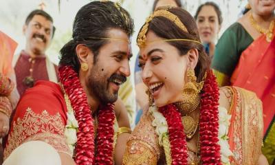 বিয়ের পর প্রথমবার জনসমক্ষে বিজয়-রাশমিকা