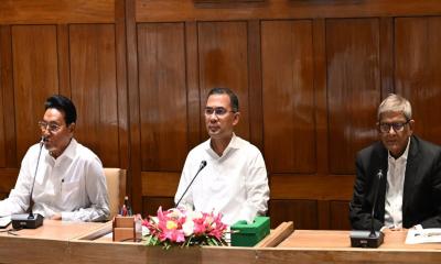 মন্ত্রী-এমপিদের চাল-চলনে মার্জিত থাকতে প্রধানমন্ত্রীর নির্দেশ