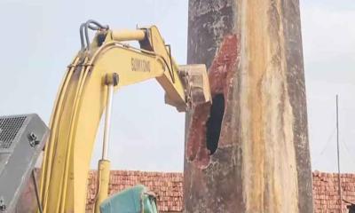 গুঁড়িয়ে দেওয়া হলো অবৈধ ইটভাটা, জরিমানা লাখ টাকা