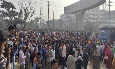 ‘৩০০ টাকার ভাড়া ১ হাজার’, নবীনগর-চন্দ্রা মহাসড়ক অবরোধ