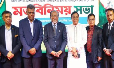 সরকারের প্রধান অগ্রাধিকার বৈদেশিক বিনিয়োগ আকর্ষণ