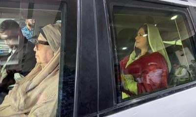 লাখো জনতার ভালবাসায় সিক্ত খালেদা জিয়া