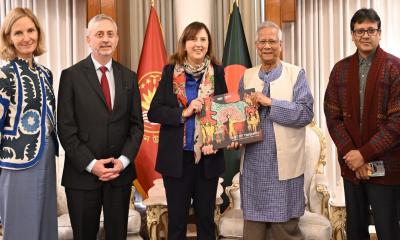 নির্বাচন বাংলাদেশের গণতান্ত্রিক রূপান্তরের জন্য গুরুত্বপূর্ণ