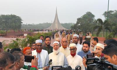 স্বাধীনতা ও সার্বভৌমত্ব রক্ষায় আল্লাহর কাছে দোয়া করেছি