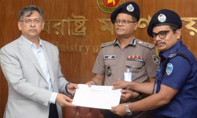 বেনজীর আহমেদকে দেশে ফিরিয়ে আনার প্রক্রিয়া চলছে: স্বরাষ্ট্রমন্ত্রী