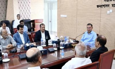 সরকার সংবাদপত্রের স্বাধীনতায় বিশ্বাসী: প্রধানমন্ত্রী