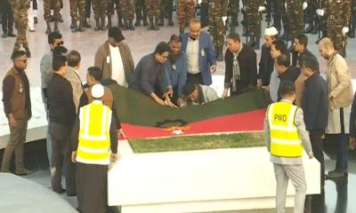 স্বামীর পাশে চিরনিদ্রায় শায়িত ‘আপসহীন নেত্রী’ খালেদা জিয়া