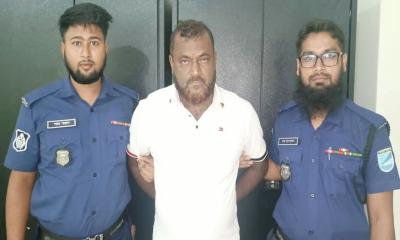 দাওয়াত খাইয়ে যুবলীগ নেতাকে গ্রেপ্তার করলেন ওসি
