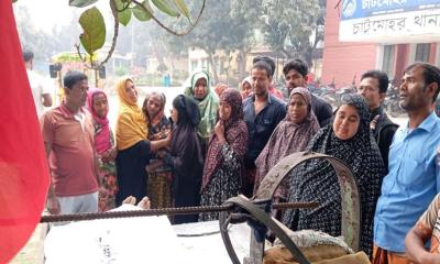 চাটমোহরে ভ্যান ছিনতাই করতে চাচাতো ভাইকে হত্যা, আটক ৩