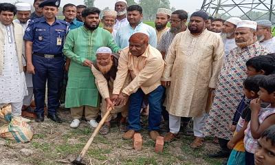 শাজাহানপুরে পারতেখুর বটতলা ঈদগাহ মাঠের উদ্বোধন