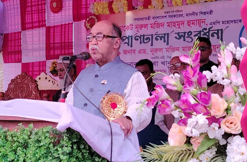 আওয়ামী লীগ অসাম্প্রদায়িকতার রাজনীতি করে : শিল্পমন্ত্রী