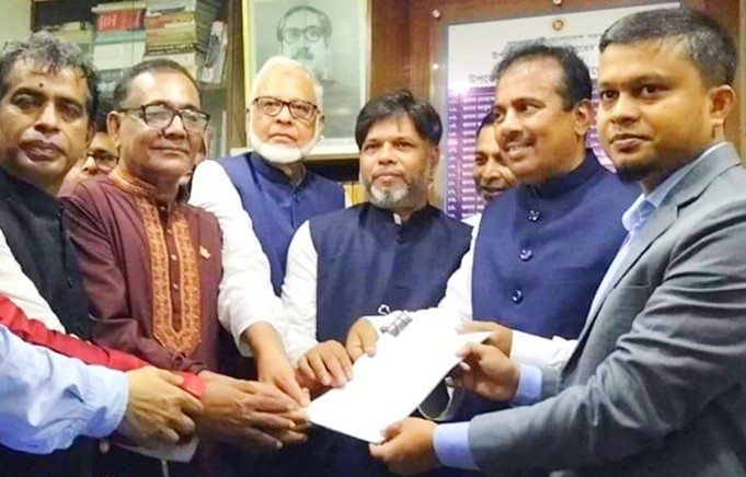 মনোনয়নপত্র জমা দিলেন ইঞ্জিনিয়ার আব্দুস সবুর