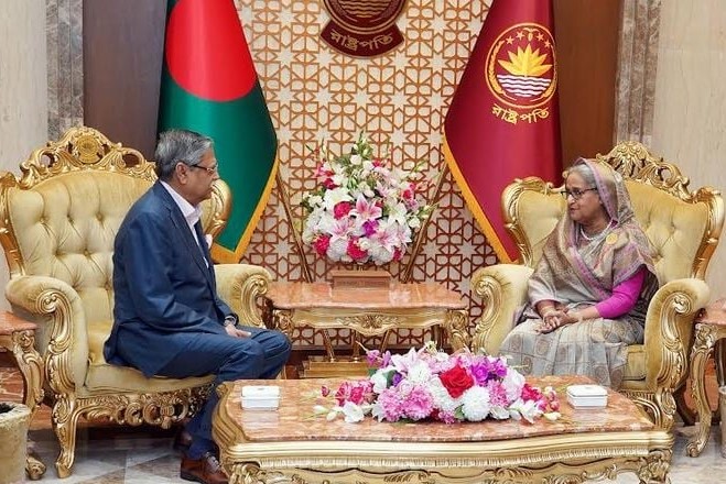 বঙ্গভবনে রাষ্ট্রপতির সাথে প্রধানমন্ত্রীর সাক্ষাৎ