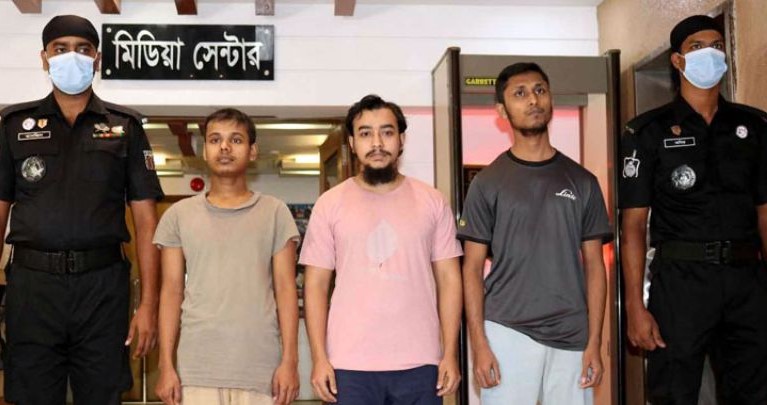 মায়ের আকুতিতে সাড়া