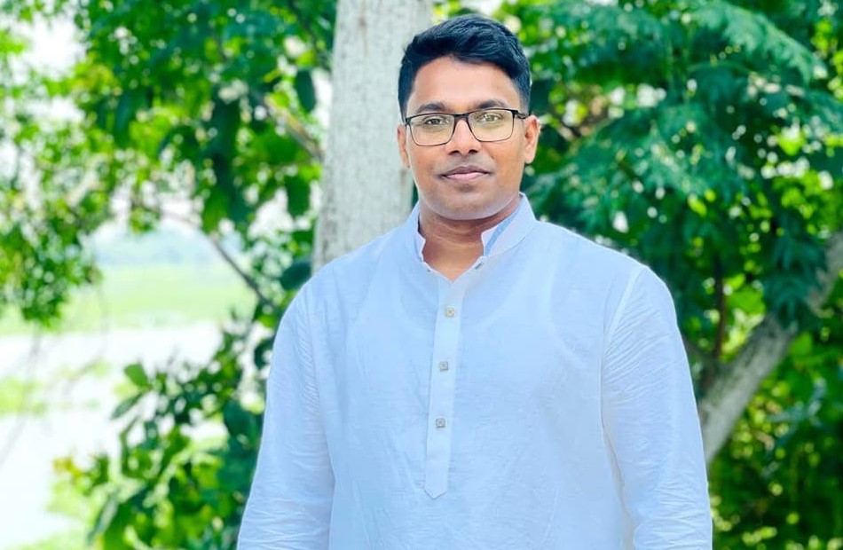 বাঞ্ছারামপুরে ছাত্রলীগ নেতার বাড়িতে অস্ত্র নিয়ে হামলার অভিযোগ